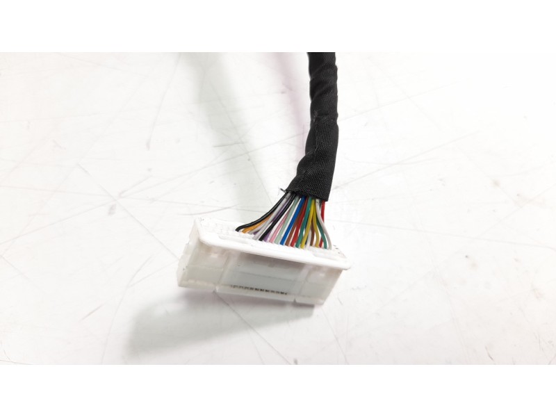 Recambio de mando multifuncion para toyota corolla (e21) referencia OEM IAM 8432933110  