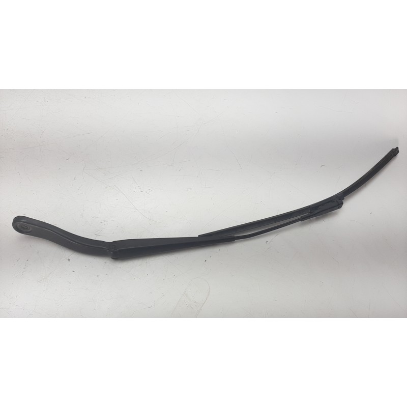 Recambio de brazo limpia delantero izquierdo para land rover freelander (lr2) 2.2 td4 cat referencia OEM IAM 6H5217526AA  