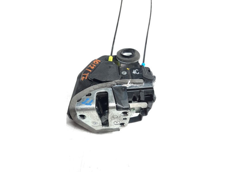 Recambio de cerradura puerta trasera izquierda para toyota auris hybrid active referencia OEM IAM 6906005051  