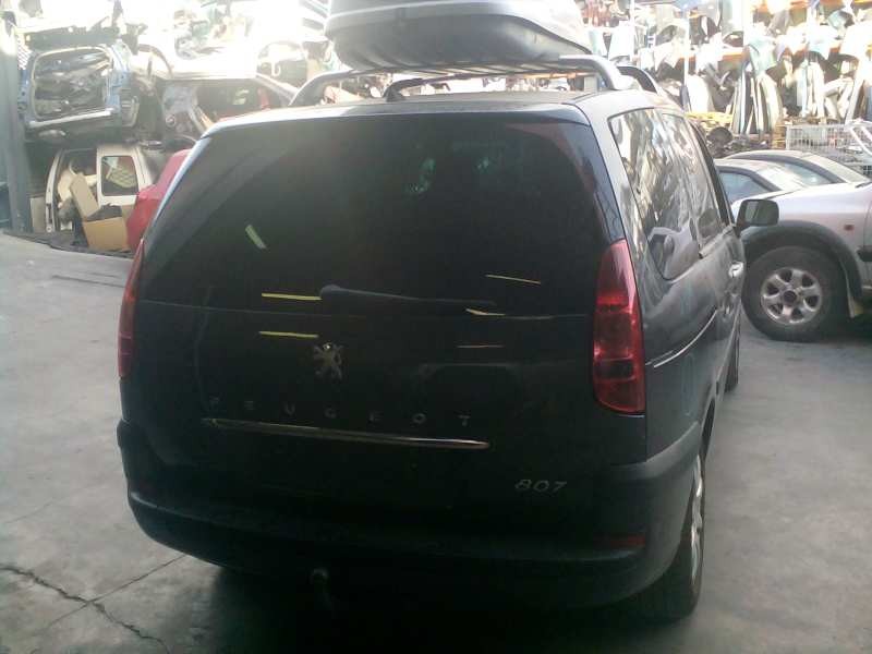 peugeot 807 del año 2005