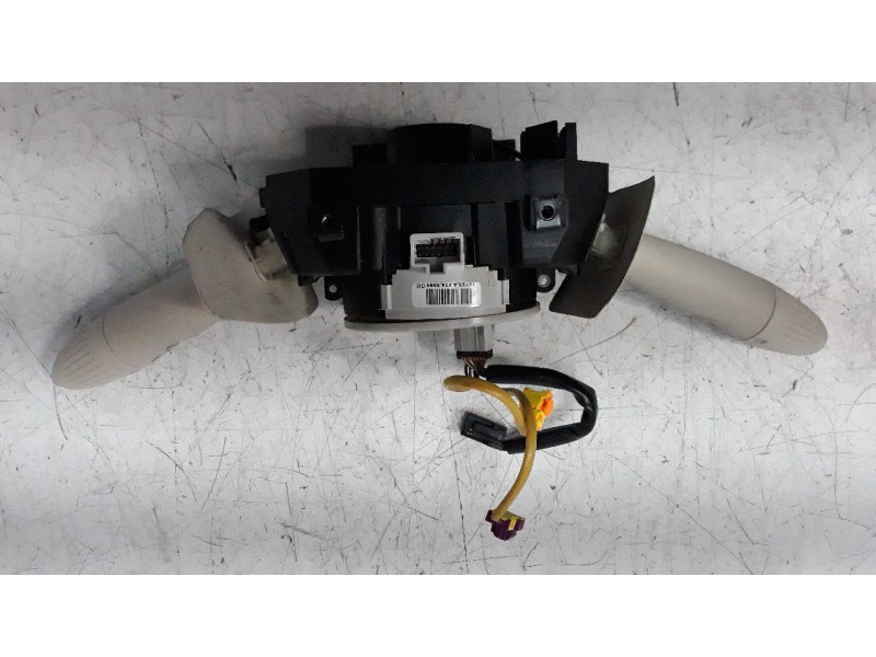 Recambio de mando multifuncion para fiat 500 referencia OEM IAM 07354724640 1672323285232 