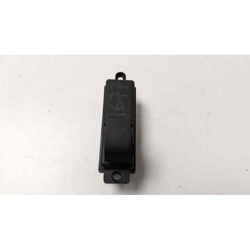 Recambio de mando elevalunas trasero izquierdo para mazda 2 lim. (de) 1.3 style (5-ptas.) (55kw) referencia OEM IAM D65166370  