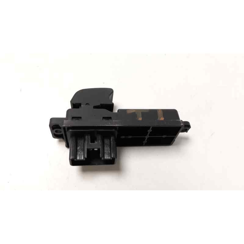 Recambio de mando elevalunas trasero izquierdo para mazda 2 lim. (de) 1.3 style (5-ptas.) (55kw) referencia OEM IAM D65166370  