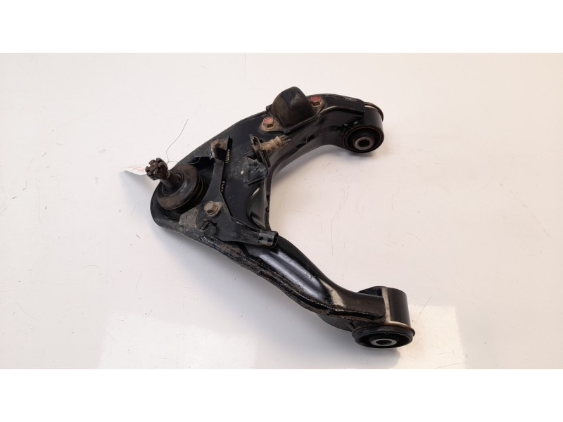 Recambio de brazo suspension superior delantero izquierdo para mitsubishi l 200 2.4 di-d cat referencia OEM IAM 4010A147  ZWGMS0