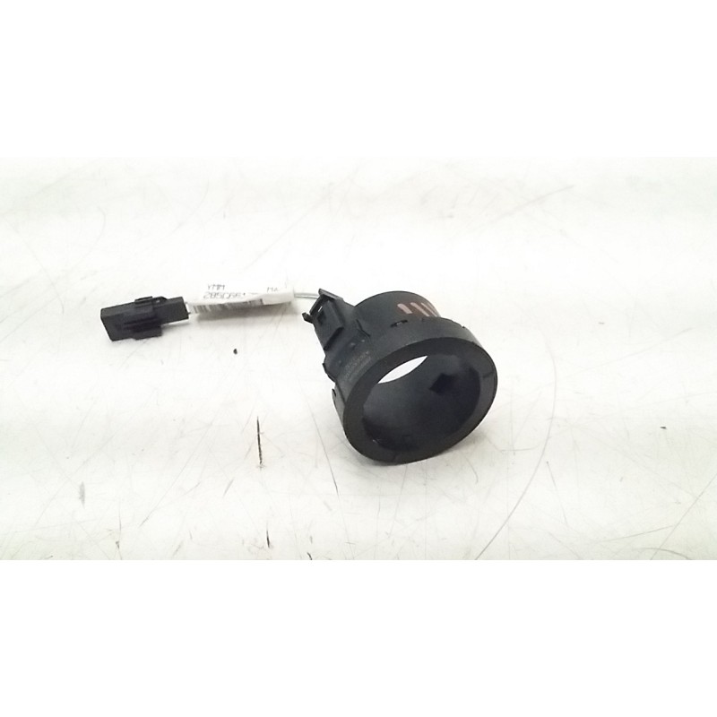 Recambio de antena para renault megane iv berlina 5p 1.5 blue dci diesel fap referencia OEM IAM 285905306R A2C83090000 