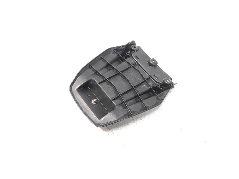 Recambio de guardabarros trasero para kymco g-dink 125 referencia OEM IAM 80106KKC4900  