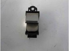 MANDO ELEVALUNAS DELANTERO DERECHO 8X2314717AB 