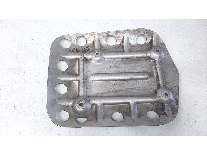 Recambio de cubrecarter para bmw r 1200 gs/r/hp2 referencia OEM IAM 11117717743  