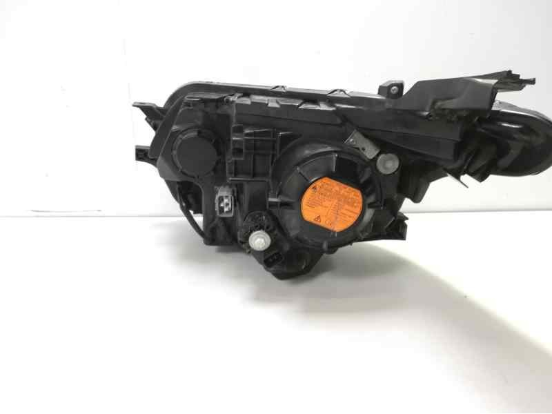 Recambio de faro derecho para mitsubishi l 200 2.4 di-d cat referencia OEM IAM 8301C742  