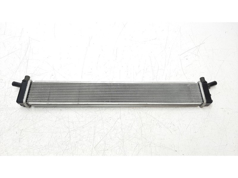 Recambio de intercooler para toyota auris hybrid active referencia OEM IAM G901002010  