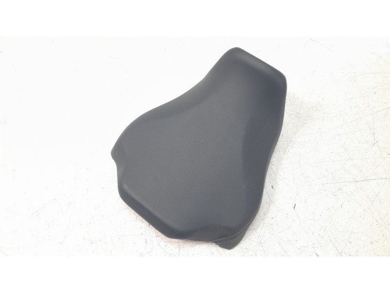 Recambio de asiento para honda cb 650r cb 650r referencia OEM IAM 77100MKND51ZB  