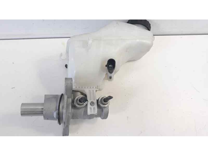 Recambio de bomba freno para opel corsa e expression referencia OEM IAM 0204800171  