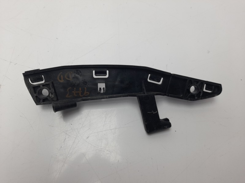 Recambio de molduras delanteras para citroen ds3 design referencia OEM IAM 9683465880  