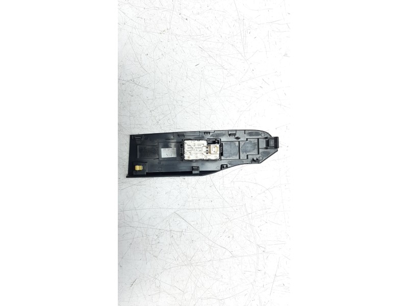 Recambio de mando elevalunas delantero derecho para toyota auris hybrid active referencia OEM IAM 7423102D50 IAF810068HQ EWSTY00