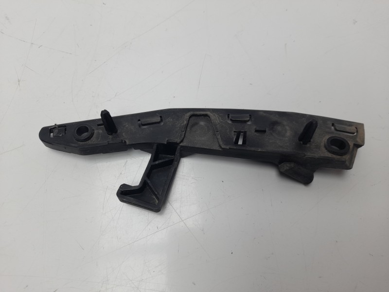 Recambio de molduras delanteras para citroen ds3 design referencia OEM IAM 9683465880  