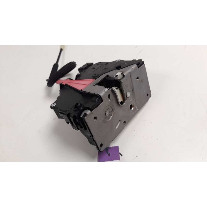 Recambio de cerradura puerta trasera derecha para opel corsa e expression referencia OEM IAM 13431845  