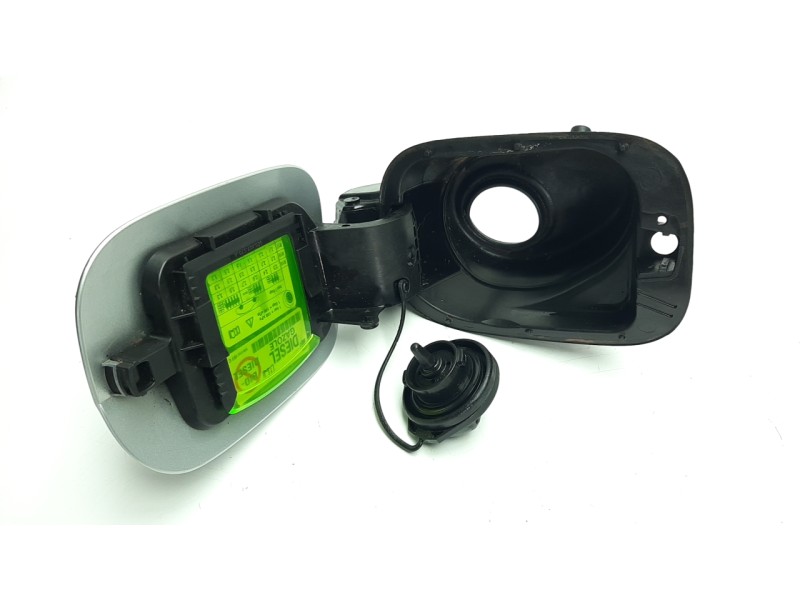 Recambio de tapa exterior combustible para skoda octavia lim. (5e3) 1.6 tdi dpf referencia OEM IAM 5E0809702B  
