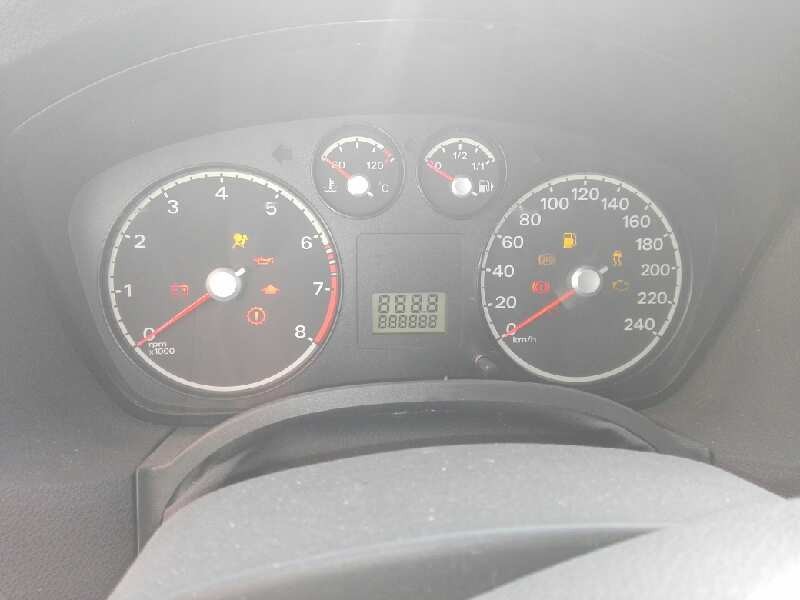 ford focus berlina (cap) del año 2007