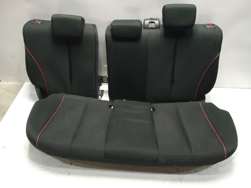 Recambio de juego asientos completo para mazda 2 lim. (de) 1.3 style (5-ptas.) (55kw) referencia OEM IAM   