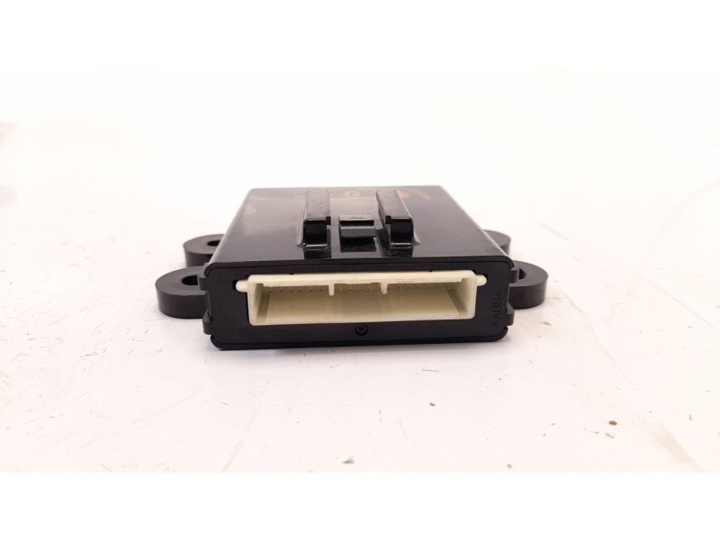 Recambio de modulo electronico para citroen c4 aircross seduction 2wd referencia OEM IAM 1640A035  