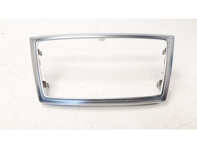 Recambio de moldura para mercedes-benz clase m (w166) ml 250 bluetec (166.004) referencia OEM IAM A1666800317  