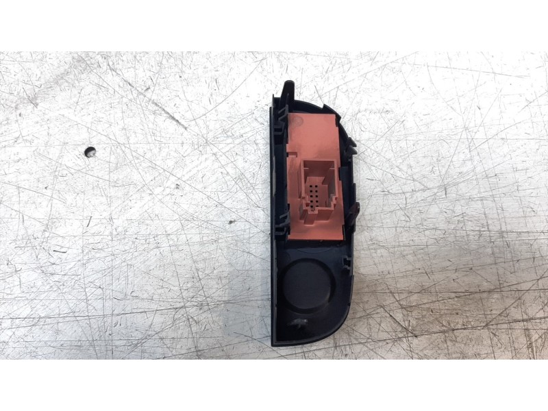 Recambio de moldura para citroen c2 empresa referencia OEM IAM 96405773XT  