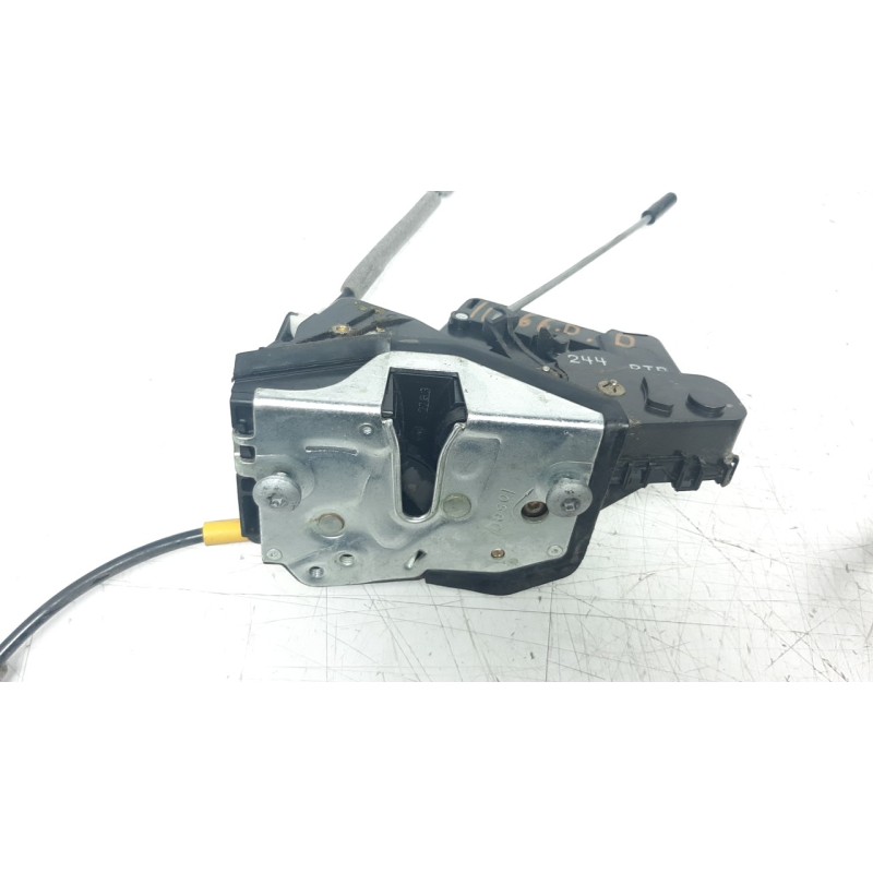 Recambio de cerradura puerta delantera derecha para bmw serie 3 berlina (e46) 1.8 16v referencia OEM IAM 51217011244 CRDBMW0242 
