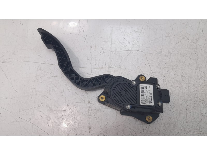 Recambio de potenciometro pedal para renault laguna iii dynamique referencia OEM IAM 180050001R  