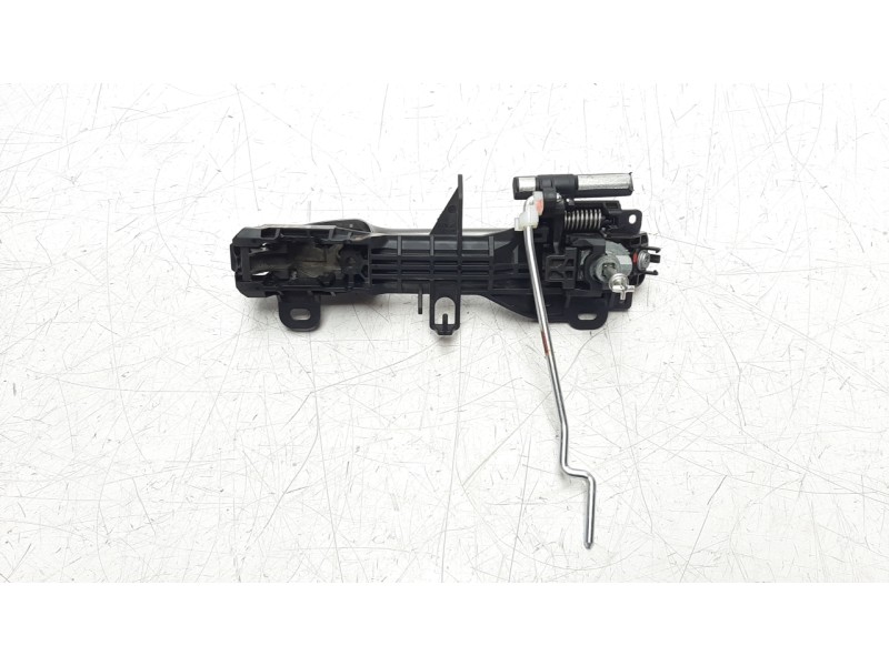 Recambio de maneta exterior delantera izquierda para toyota auris hybrid active referencia OEM IAM 6921102924  