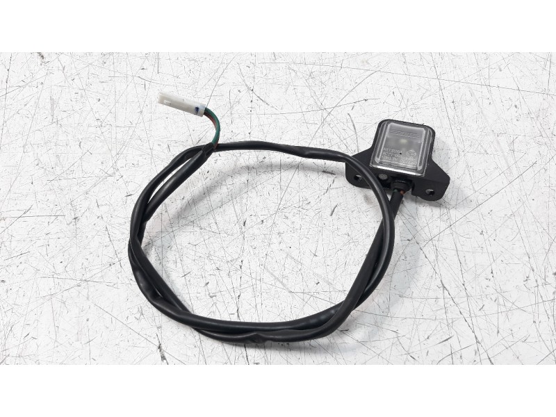 Recambio de piloto matricula para honda cb 650r cb 650r referencia OEM IAM 50R0034513  