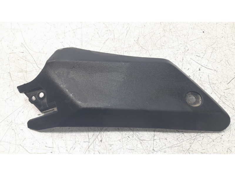Recambio de moldura para yamaha yzf-r 7 yzf-r 7 referencia OEM IAM BEB28219  