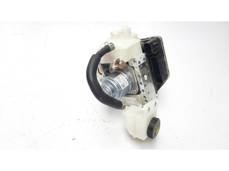 Recambio de abs para mazda 3 berlina (bp) referencia OEM IAM BDMC439A0D  