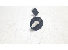 Recambio de aforador para toyota rav 4 referencia OEM IAM 8332049255   2