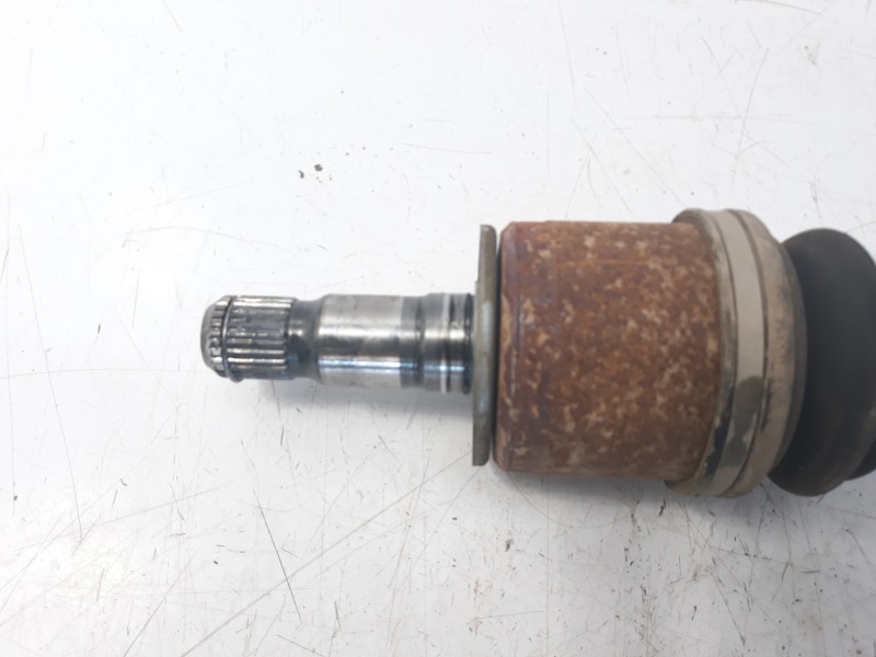 Recambio de transmision delantera izquierda para mitsubishi l 200 2.4 di-d cat referencia OEM IAM 3815A307  