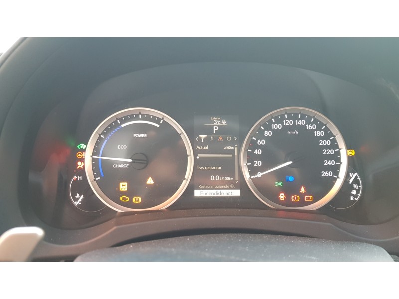 lexus is del año 2014