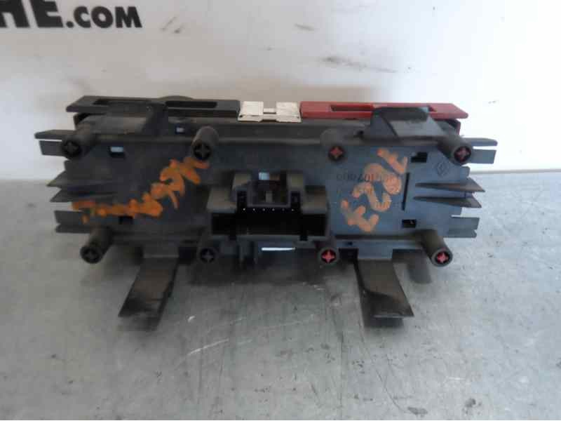 Recambio de warning para renault megane ii berlina 5p luxe privilege referencia OEM IAM 8200095493  