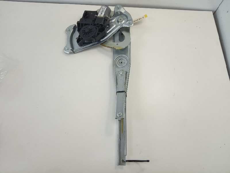 Recambio de elevalunas delantero derecho para renault megane iii coupe dynamique referencia OEM IAM 807206454R 106198619 