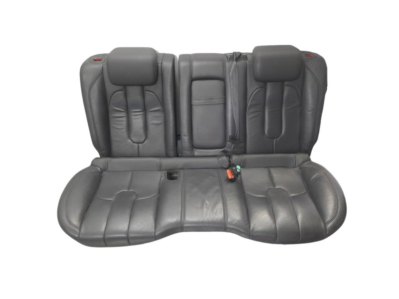 Recambio de asientos traseros para land rover evoque 2.2 sd4 cat referencia OEM IAM LR026880  