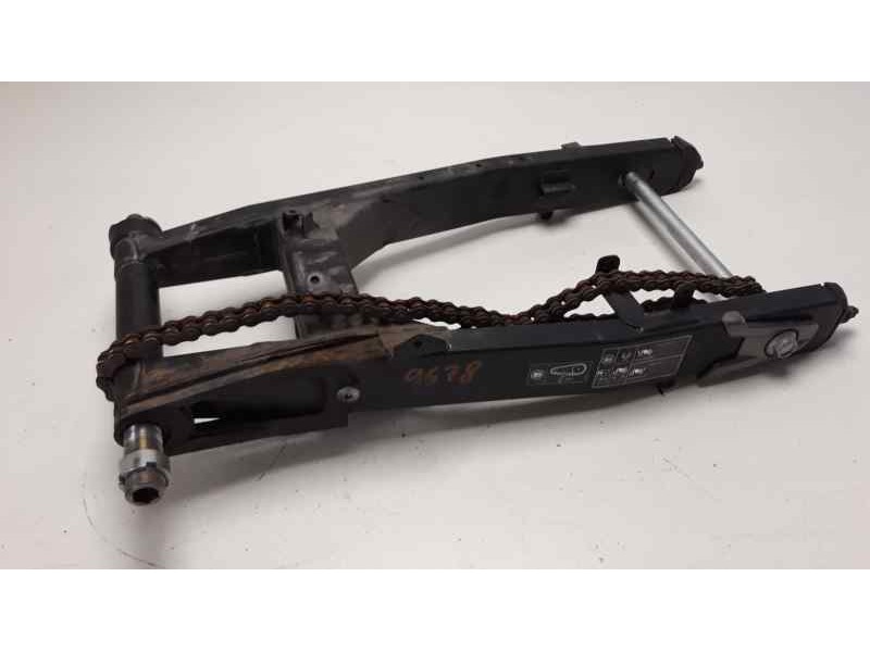 Recambio de puente trasero para kawasaki z 800 z 800 referencia OEM IAM 33001060418R  