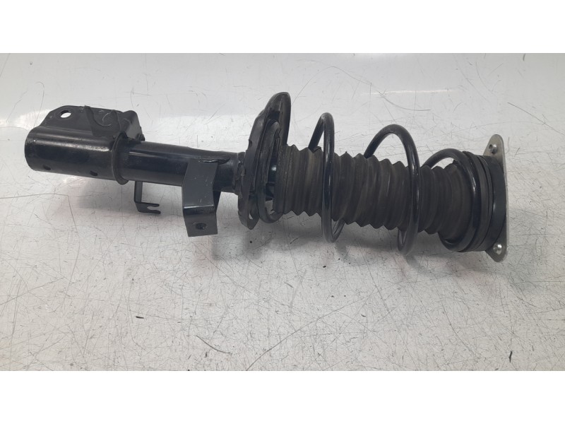 Recambio de amortiguador delantero izquierdo para smart fortwo coupe referencia OEM IAM A4533230000  