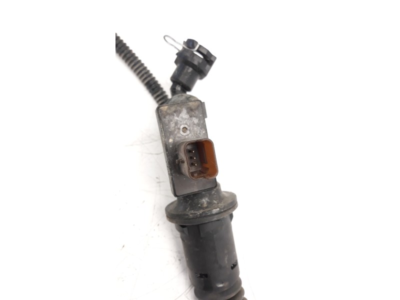 Recambio de bombin embrague para peugeot 2008 (--.2013) 1.2 12v e-thp referencia OEM IAM 9812924680  