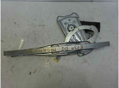 ELEVALUNAS DELANTERO IZQUIERDO 807210002R 106198620 