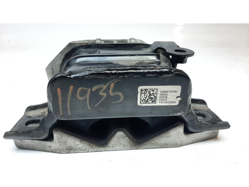 Recambio de soporte motor izquierdo para jeep compass ii longitude 4x2 referencia OEM IAM P68253035AC  