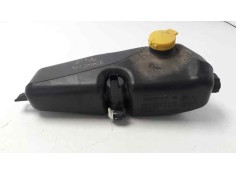 Recambio de deposito limpia para dacia sandero básico referencia OEM IAM 289105682R   2