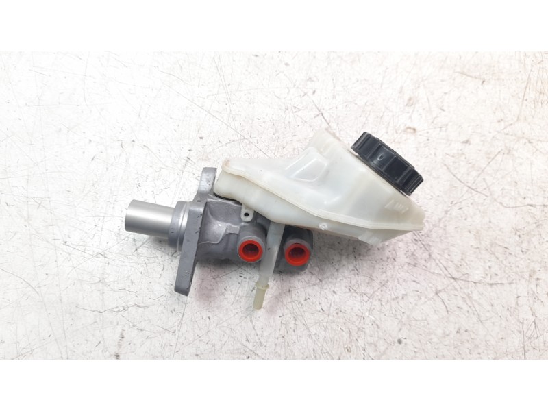 Recambio de bomba freno para land rover evoque 2.2 sd4 cat referencia OEM IAM 03350885571  