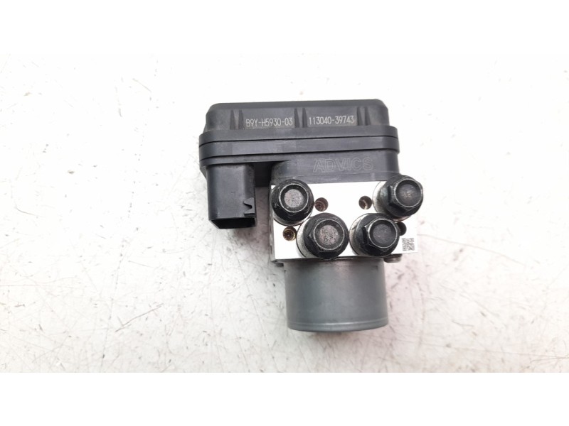 Recambio de abs para yamaha x-max 125 referencia OEM IAM B9YH59300600  