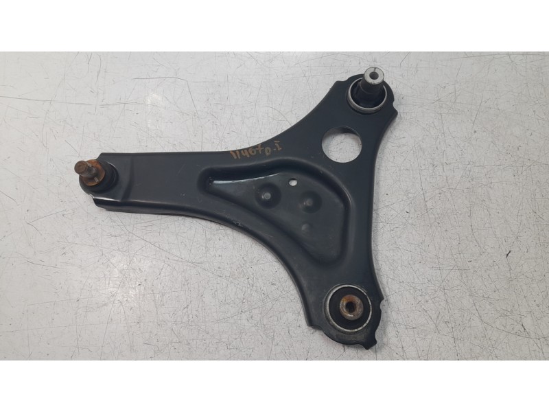 Recambio de brazo suspension inferior delantero izquierdo para smart fortwo coupe referencia OEM IAM A4533302900  
