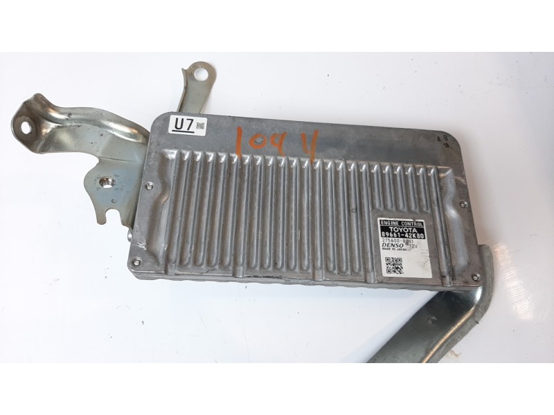 Recambio de centralita motor uce para toyota rav 4 referencia OEM IAM 8966142K80  