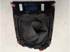 Recambio de moldura para toyota auris 1.2 16v turbo cat referencia OEM IAM    2