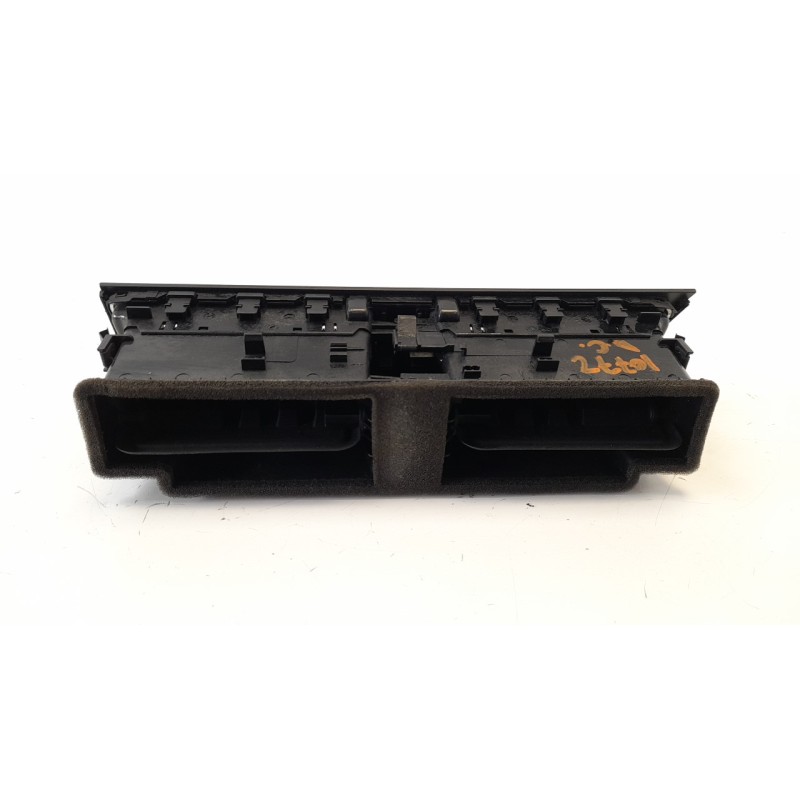 Recambio de rejilla aireadora para audi a5 coupe (8t) 2.7 v6 24v tdi referencia OEM IAM 8T1820951B  